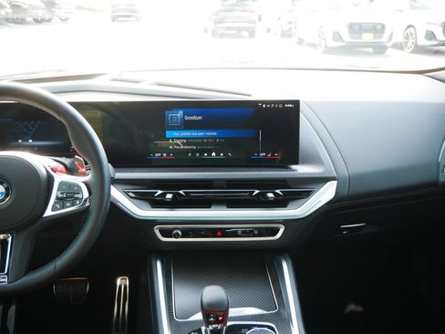 Used 2025 BMW XM image 15