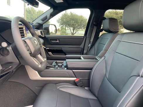 New 2026 Toyota Tundra Limited image 2