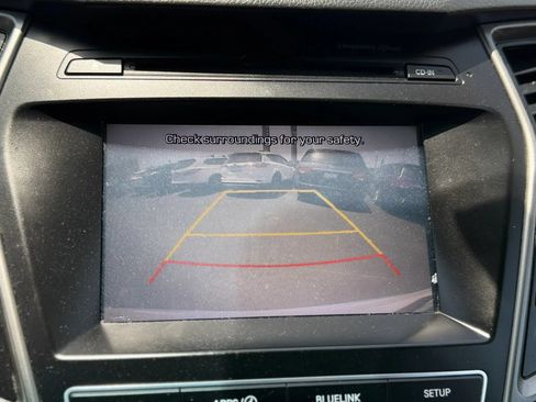 Used 2017 Hyundai Santa Fe Sport FWD image 22