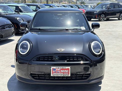 New 2026 MINI Cooper 2-Door Hardtop FWD image 4