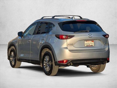 Used 2017 MAZDA CX-5 Touring image 8