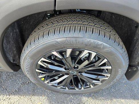 New 2026 Nissan Rogue SV image 6