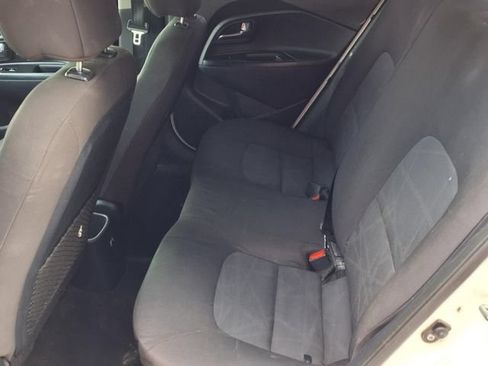 Used 2016 Kia Rio LX FWD image 8