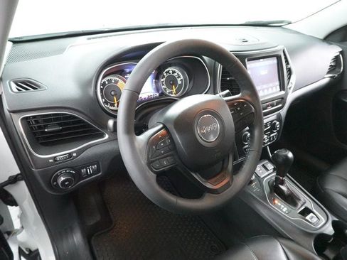 Used 2022 Jeep Cherokee Trailhawk AWD/4WD image 10