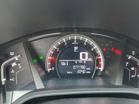 Certified 2018 Honda CR-V LX image 19