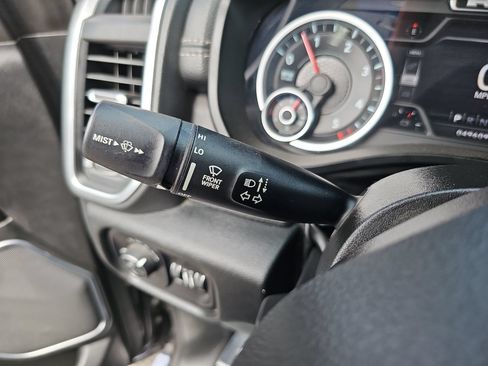 Used 2022 RAM 1500 Laramie RWD image 18