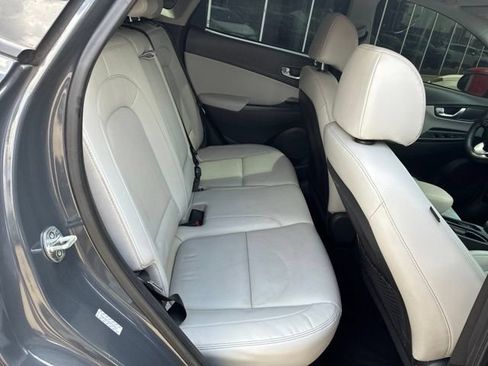 Used 2023 Hyundai Kona Limited w/ Cargo Package AWD/4WD image 9