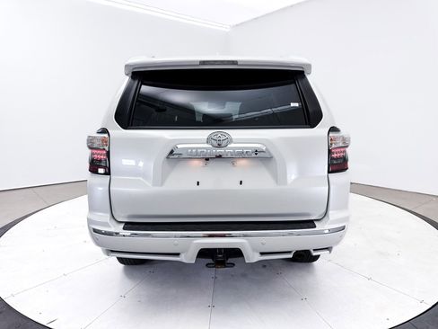 Used 2022 Toyota 4Runner Limited image 16