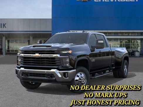 New 2026 Chevrolet Silverado 3500 LT AWD/4WD image 6
