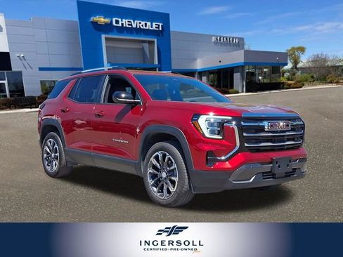 Used 2025 GMC Terrain Elevation w/ Elevation Premium Package AWD/4WD image 1