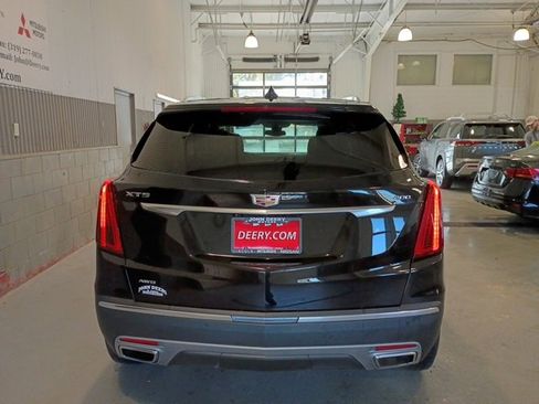 Used 2025 Cadillac XT5 Premium Luxury image 4