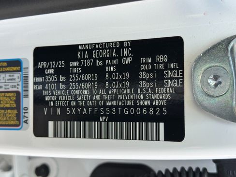 Used 2026 Kia EV9 Wind AWD/4WD image 55