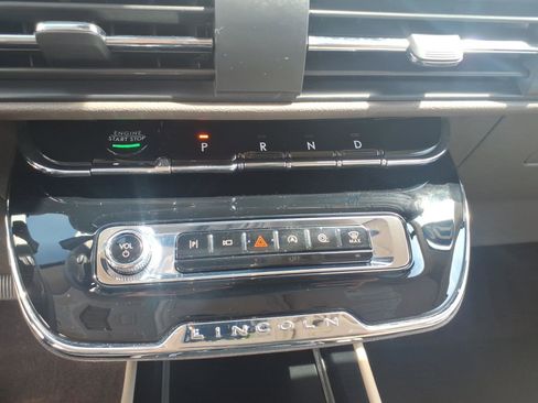 Certified 2023 Lincoln Corsair FWD w/ Equipment Group 101A image 17