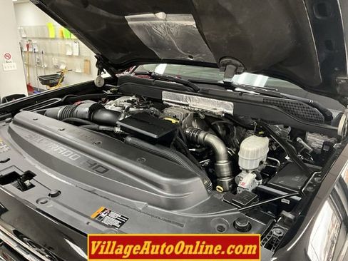 Used 2019 Chevrolet Silverado 2500 LT w/ Midnight Edition image 45