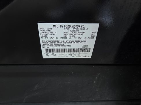 Used 2016 Ford Explorer XLT w/ Equipment Group 202A image 21