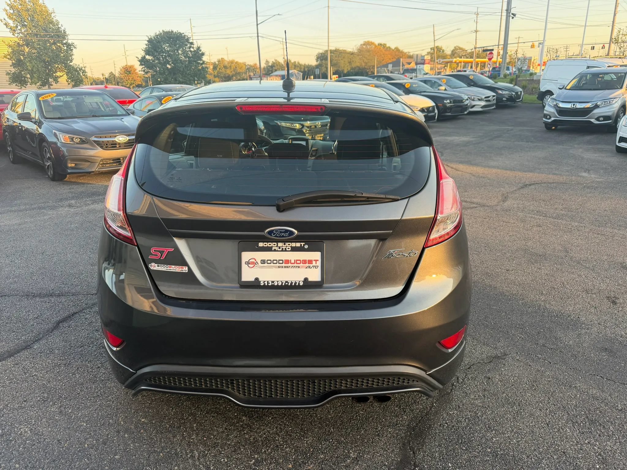 Used 2016 Ford Fiesta ST FWD image 8