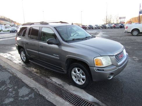 Used 2006 GMC Envoy XL SLE image 4