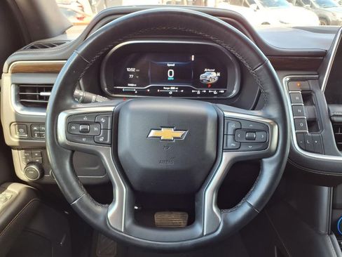 Used 2023 Chevrolet Suburban Premier AWD/4WD image 33