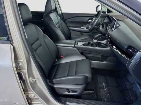 Used 2023 Nissan Rogue SL FWD image 28