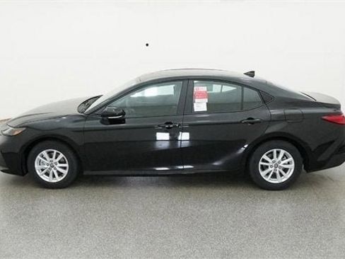 New 2026 Toyota Camry LE image 36