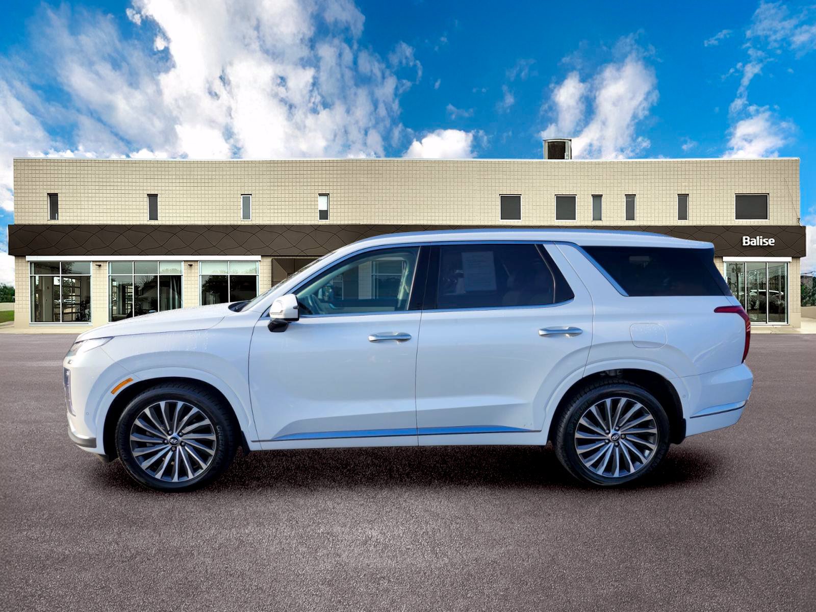 Certified 2023 Hyundai Palisade Calligraphy AWD/4WD image 6