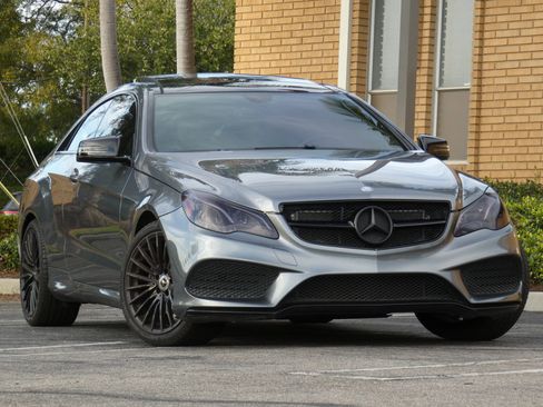 Used 2017 Mercedes-Benz E 400 Coupe image 3
