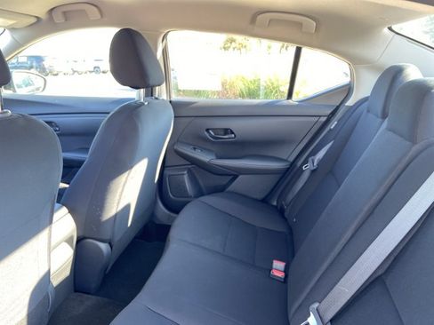 Used 2025 Nissan Sentra S FWD image 17