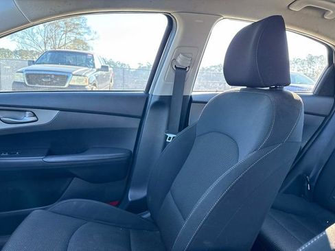 Used 2020 Kia Forte LXS image 22