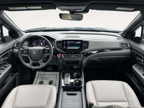Used 2021 Honda Passport Touring image 10