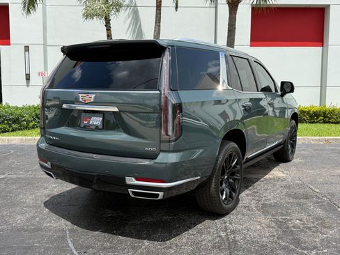 Used 2025 Cadillac Escalade Premium Luxury w/ Touring Package AWD/4WD image 19