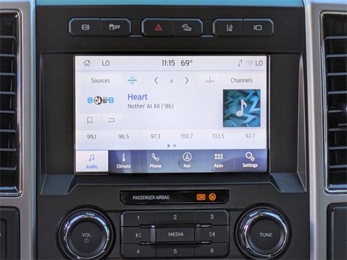 Used 2021 Ford F350 Lariat image 26