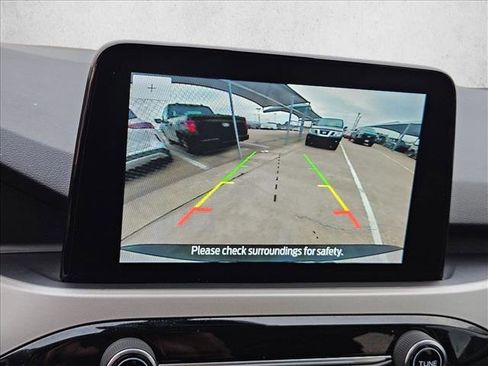 Certified 2022 Ford Escape SE image 17