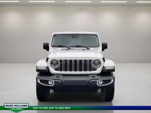 Used 2024 Jeep Wrangler Sahara w/ Safety Group image 15