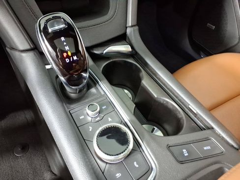 Certified 2024 Cadillac XT5 Premium Luxury FWD image 24