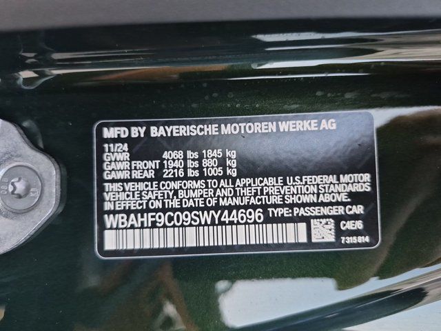 Used 2025 BMW Z4 M40i w/ Edition RWD image 22