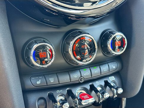 Certified 2024 MINI Cooper S image 16