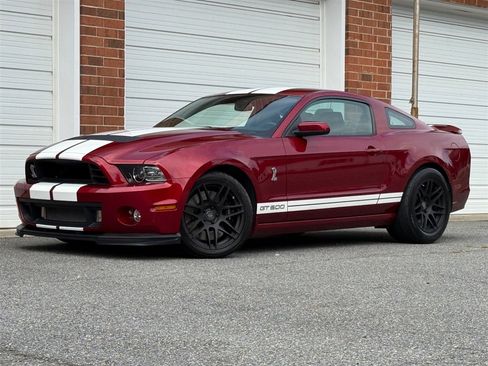 Used 2014 Ford Mustang Shelby GT500 w/ SVT Track Pack image 8