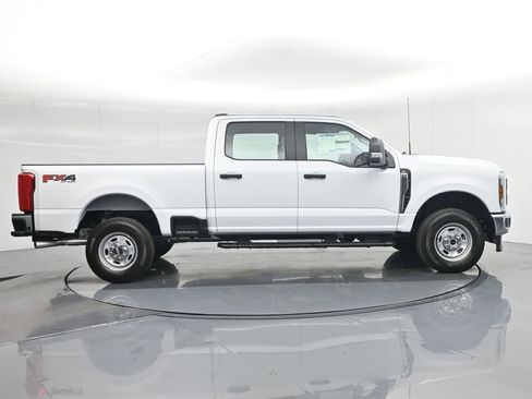 New 2026 Ford F250 XL w/ FX4 Off-Road Package image 27