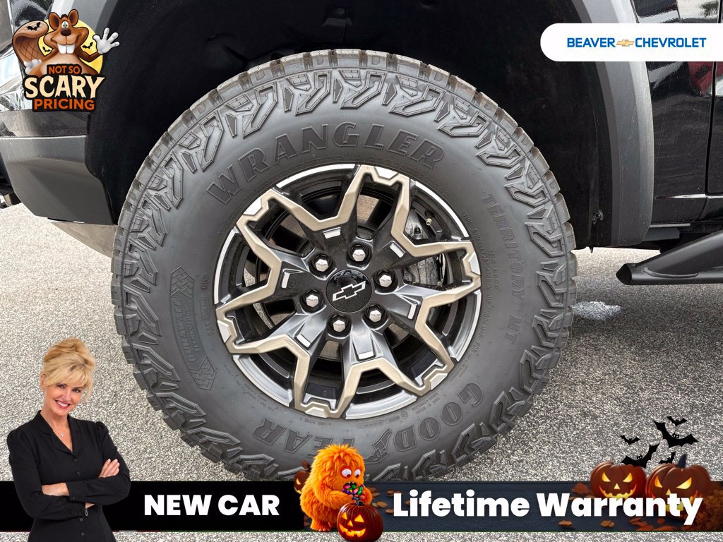 New 2026 Chevrolet Colorado ZR2 w/ Off-Road Front Bumper Package AWD/4WD image 10