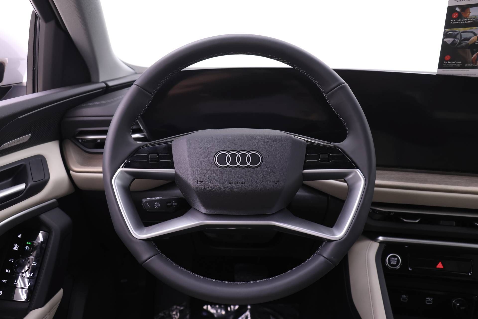 Used 2026 Audi Q5 Premium Plus w/ Premium Plus AWD/4WD image 14