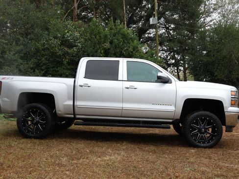 Used 2015 Chevrolet Silverado 1500 LT w/ All Star Edition AWD/4WD image 4