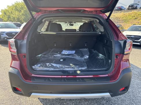 New 2025 Subaru Outback Limited image 31