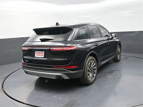 Used 2023 Lincoln Corsair Reserve w/ Equipment Group 201A image 7