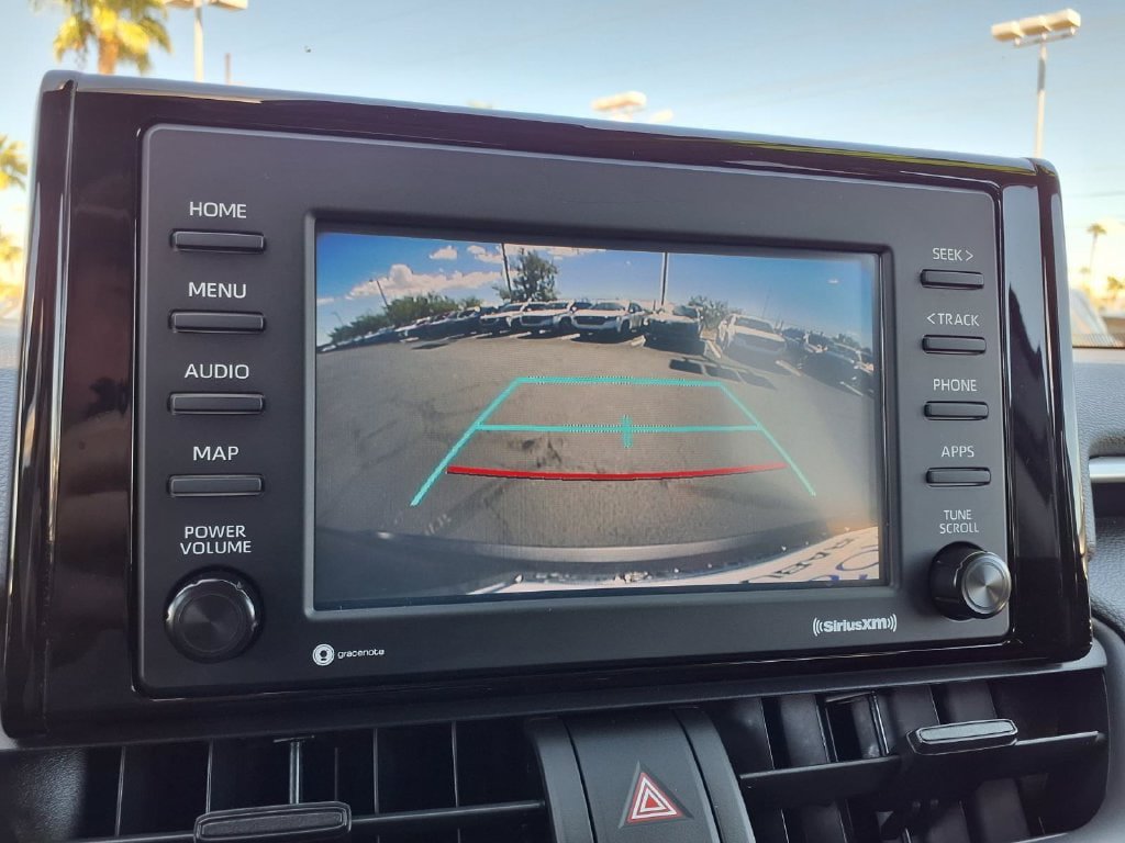 Used 2021 Toyota RAV4 XLE w/ Convenience Package AWD/4WD image 3