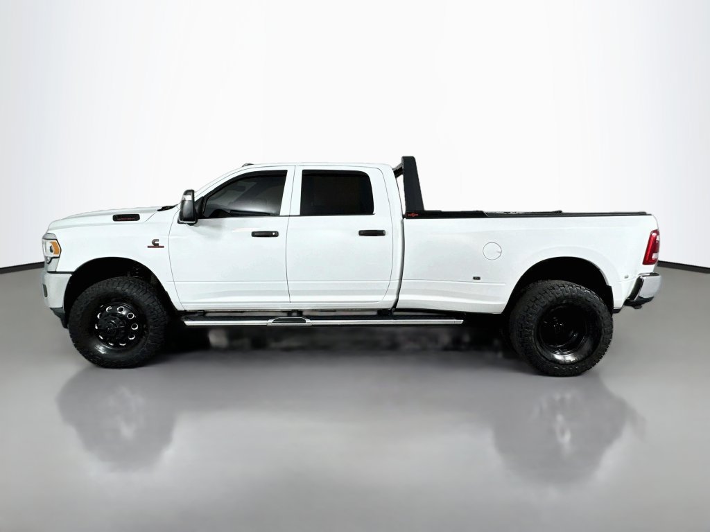 Used 2024 RAM 3500 Tradesman w/ Safety Group AWD/4WD image 9