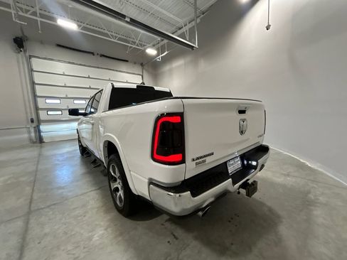 Used 2022 RAM 1500 Laramie AWD/4WD image 8