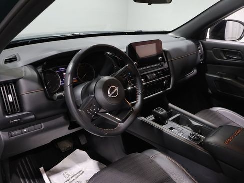 Used 2024 Nissan Pathfinder Rock Creek image 15