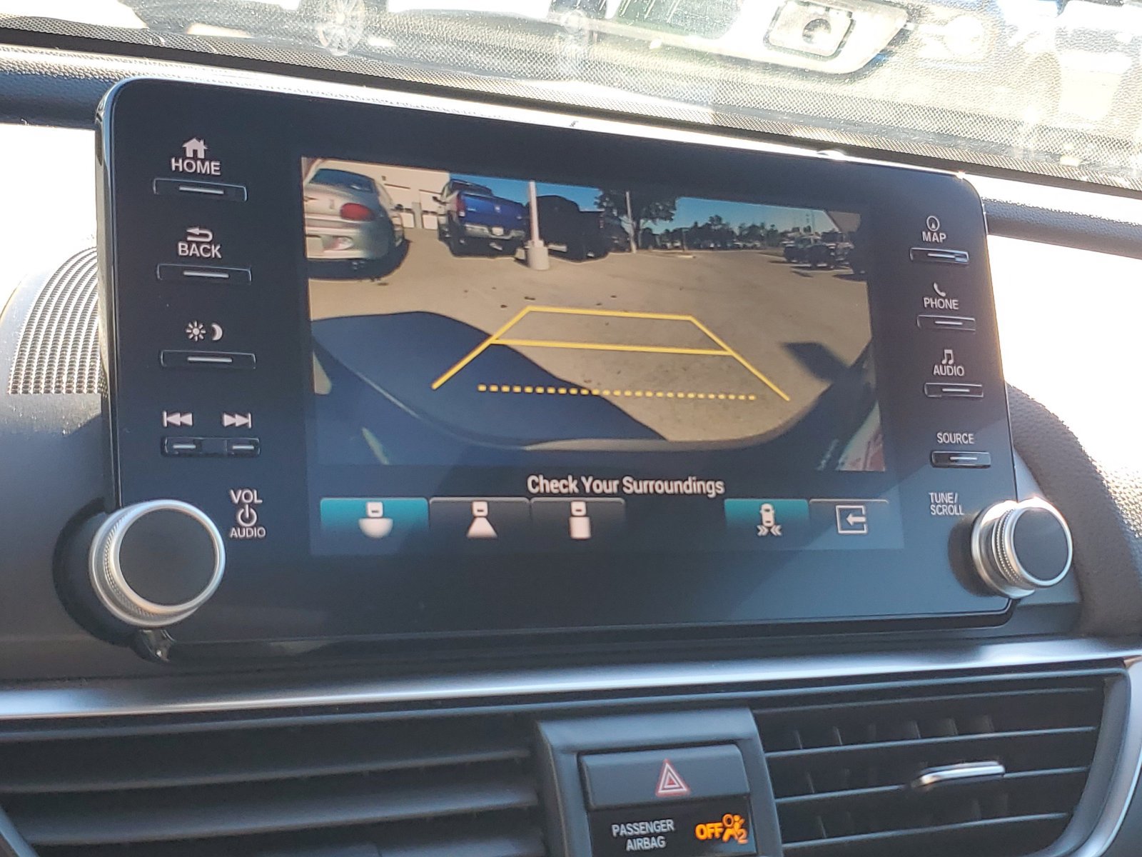 Used 2018 Honda Accord Touring image 28