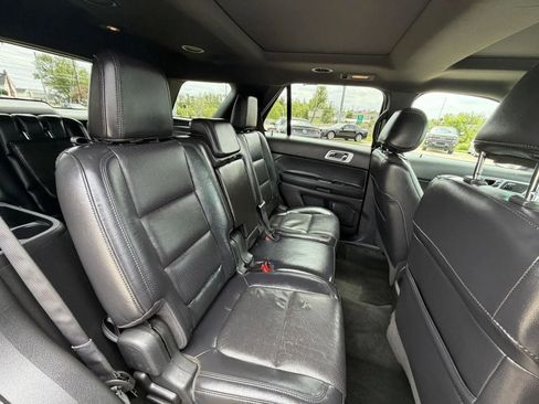 Used 2012 Ford Explorer Limited FWD image 16