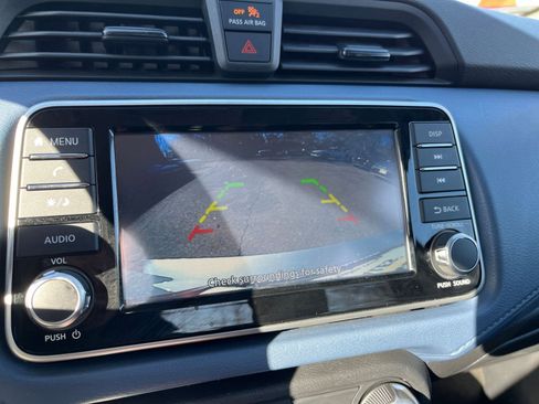 Used 2025 Nissan Versa SV image 22